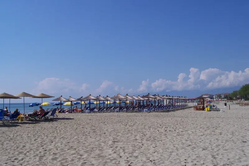 The sandy beach of Paralia Katerinis